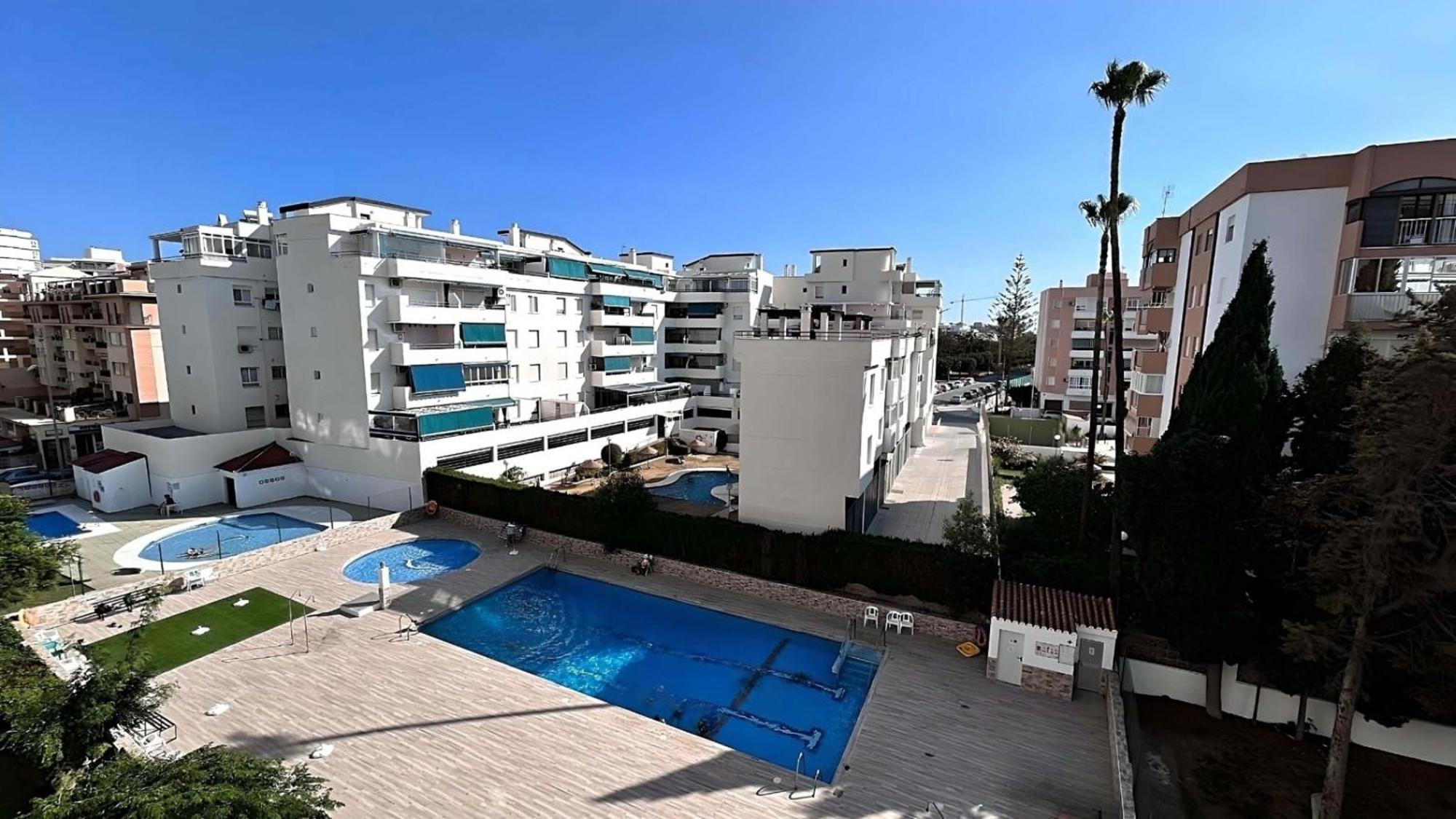 Sweet Olive Apartamento Con Terraza A Pie De Playa Torre Del Mar Esterno foto