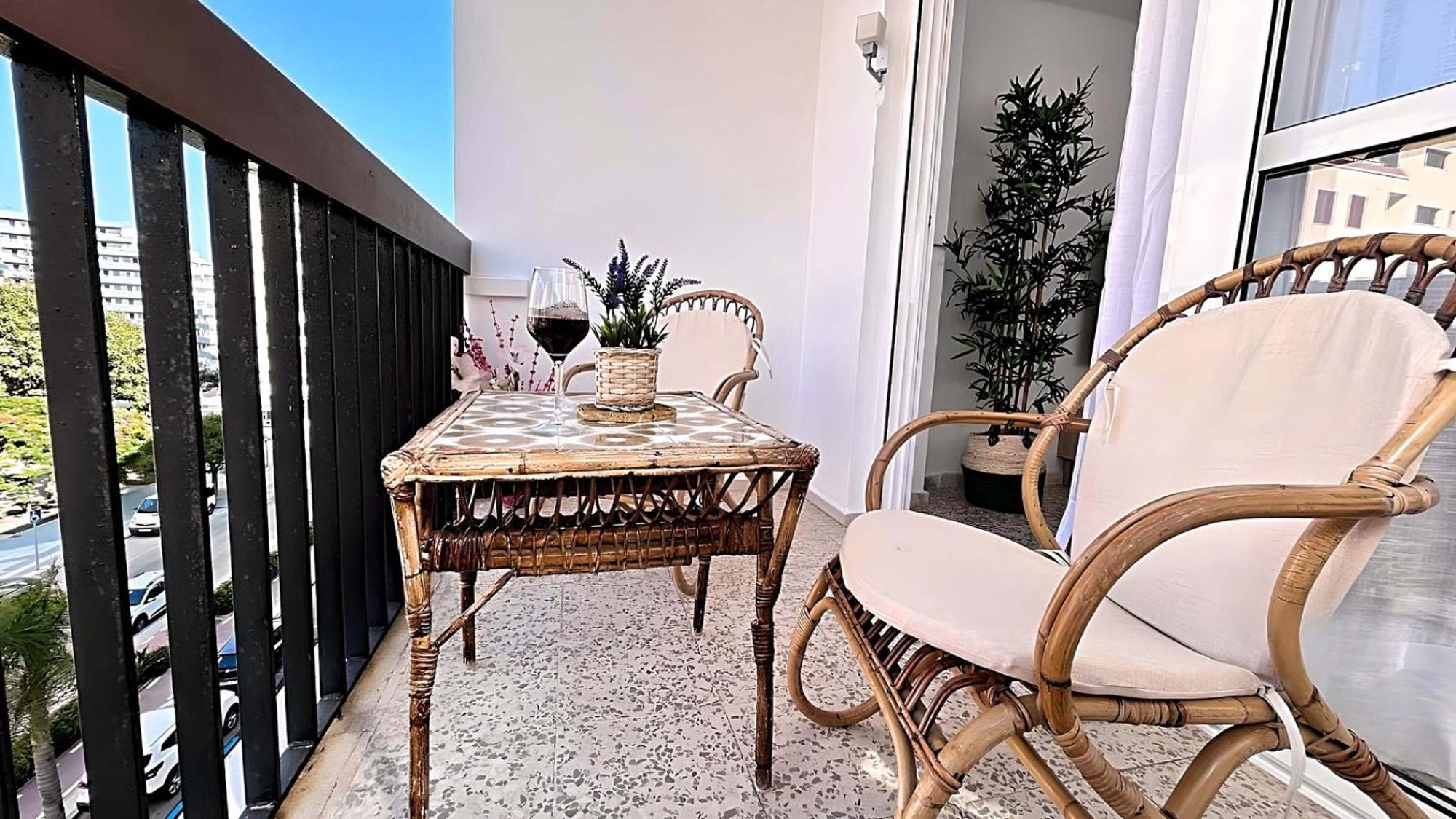 Sweet Olive Apartamento Con Terraza A Pie De Playa Torre Del Mar Esterno foto